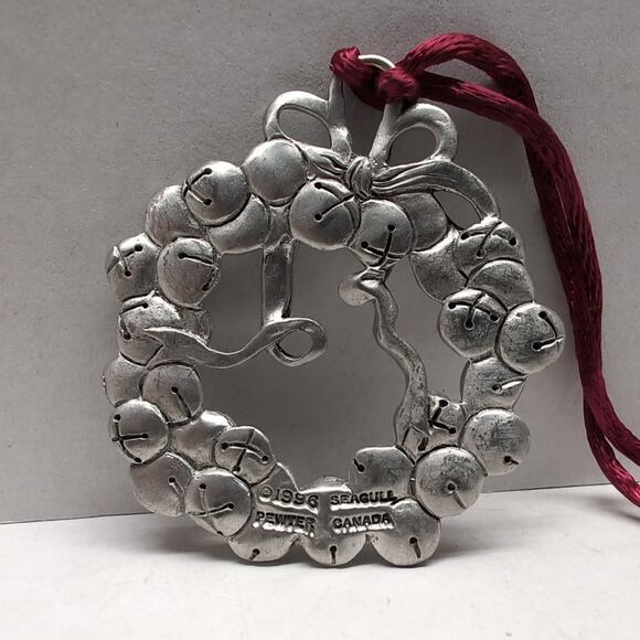 Lot of 3 Seagull Pewter Ornament Canada 1988 1995 1996 Wreath Cherub Music - Picture 8 of 11